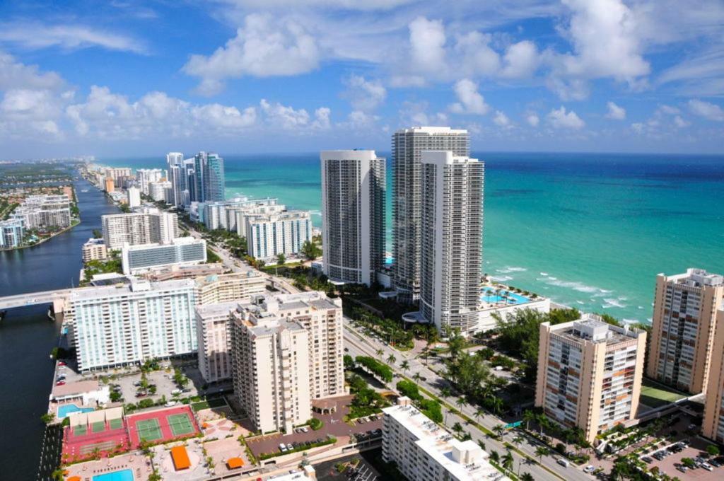 哈兰代尔海滩Hallandale Studio With Pool公寓 外观 照片